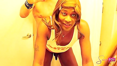 Bareback sex scene with ebony hottie fucked by the guy