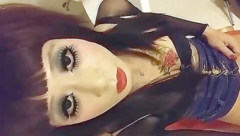 Beautiful tattooed lady gets nailed by her hot boyfriend