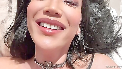 Transsexual bitch with a big ass gets her ass fucked